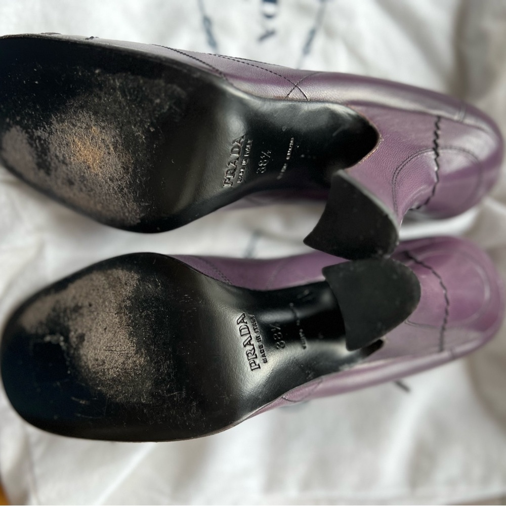 Prada Mary-Jane pumps in violet - Picture 2 of 7